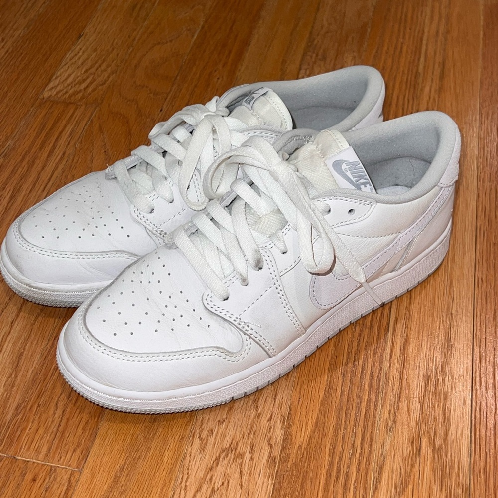 Nike Classic White Low-Top Sneakers